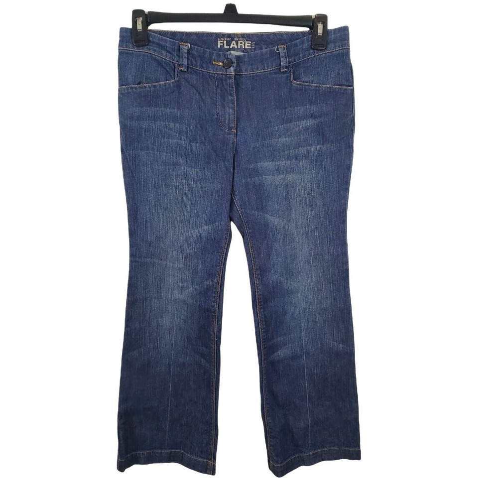 New York & Company Womens 8 Petite Low Rise Flare Leg Medium Wash Bottoms